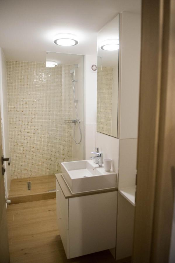Friends Residence Apartments Timisoara Ngoại thất bức ảnh