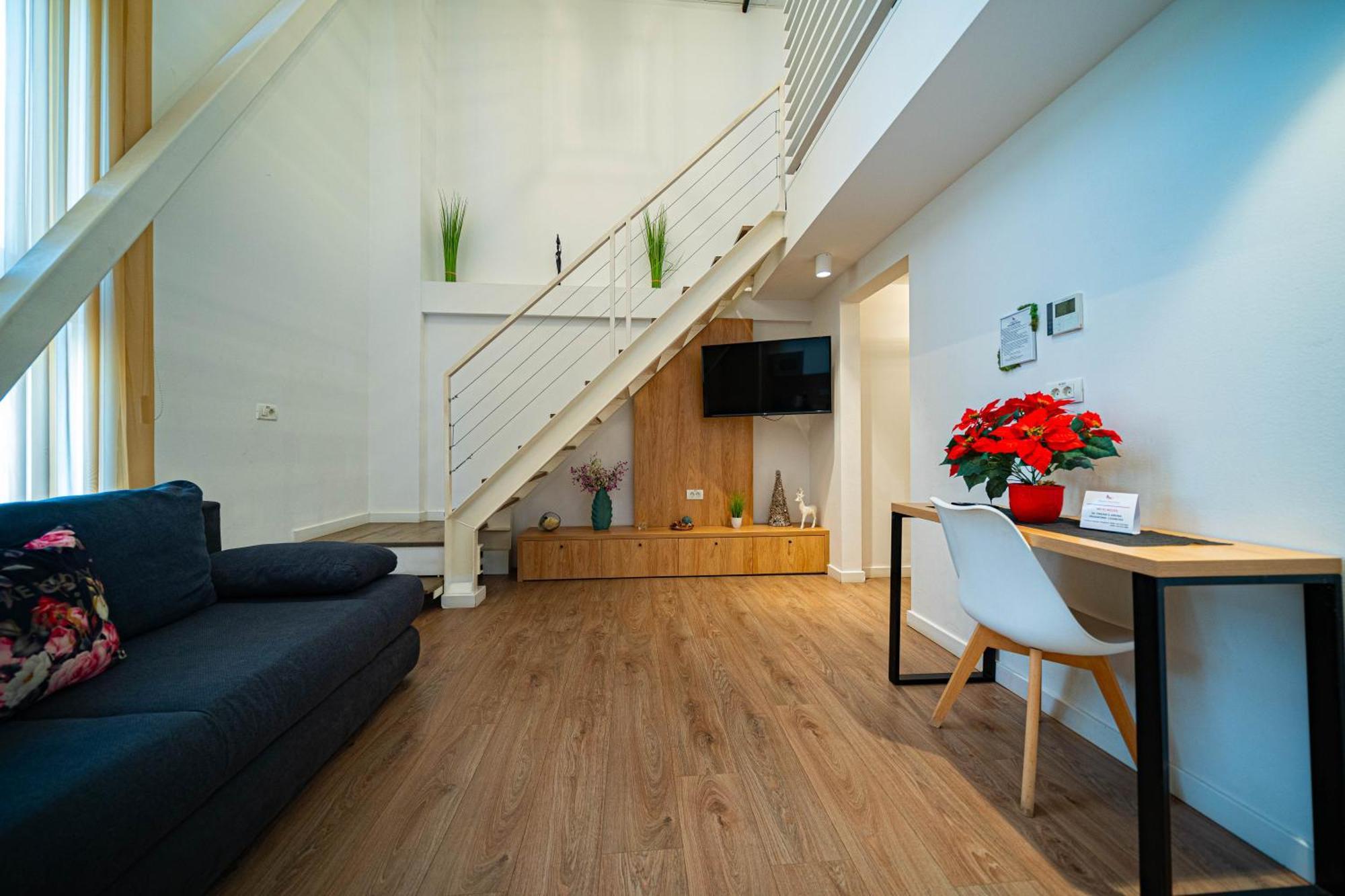 Friends Residence Apartments Timisoara Ngoại thất bức ảnh