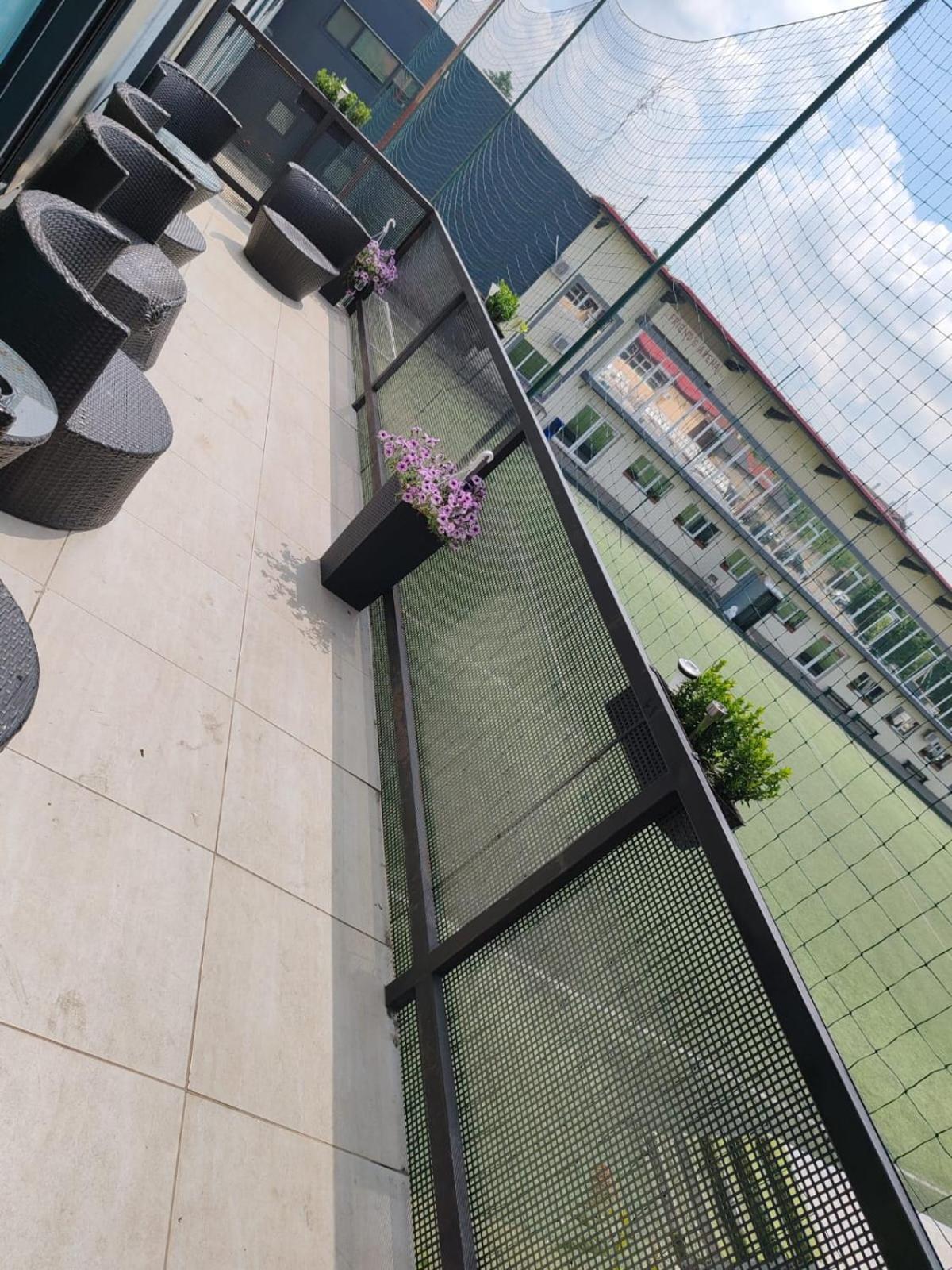Friends Residence Apartments Timisoara Ngoại thất bức ảnh
